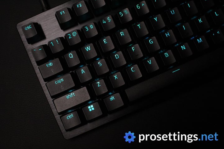 Best Keyboard for VALORANT [496 Pro Players, Jan 2025]