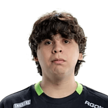 Lucas Kaze Sebastian Fe