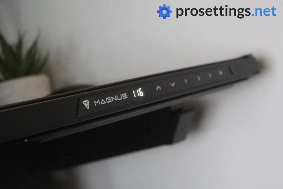 https://prosettings.net/cdn-cgi/image/dpr=1%2Cf=auto%2Cfit=cover%2Cheight=647%2Cq=85%2Cwidth=970/wp-content/uploads/secretlab-magnus-pro-review-control-panel.jpg