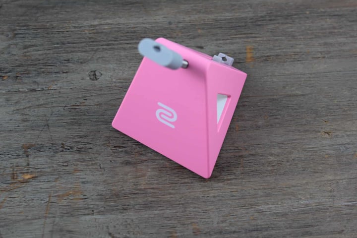 Rare outlets Zowie Camade Divina Pink Mouse Bungee