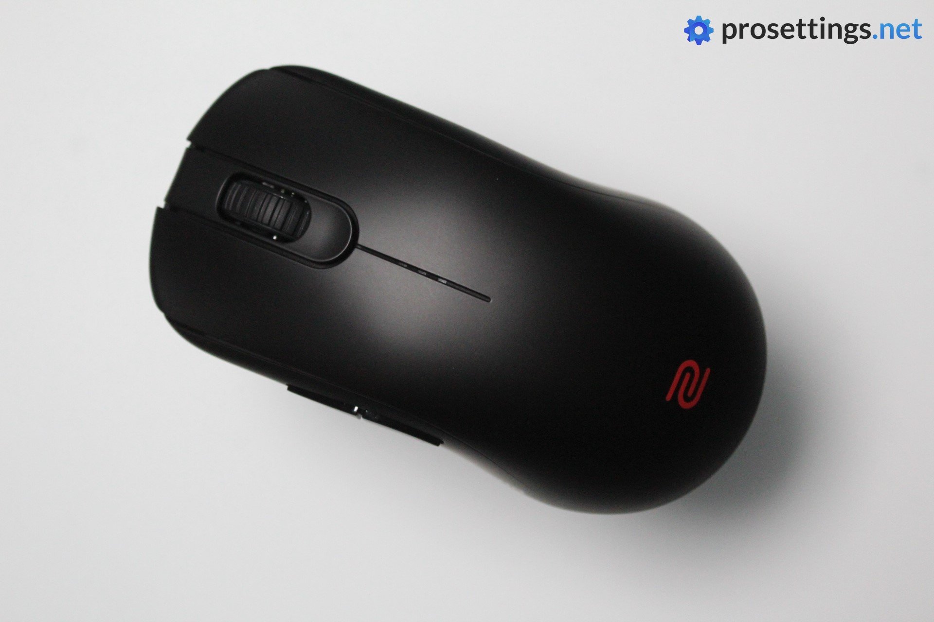 ZOWIE FK2-DW Review - ProSettings.net