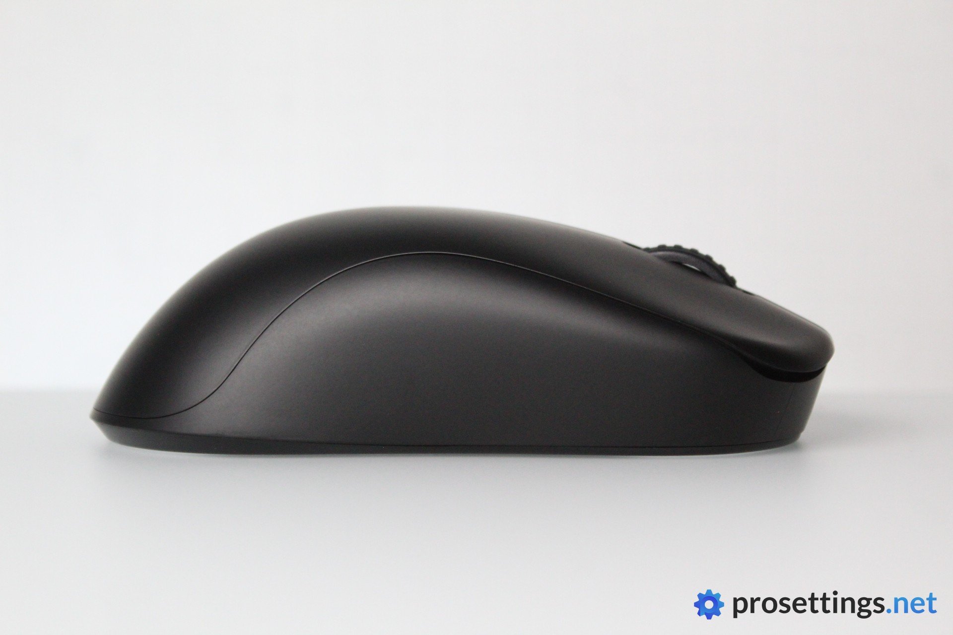 ZOWIE U2-DW Review - ProSettings.net