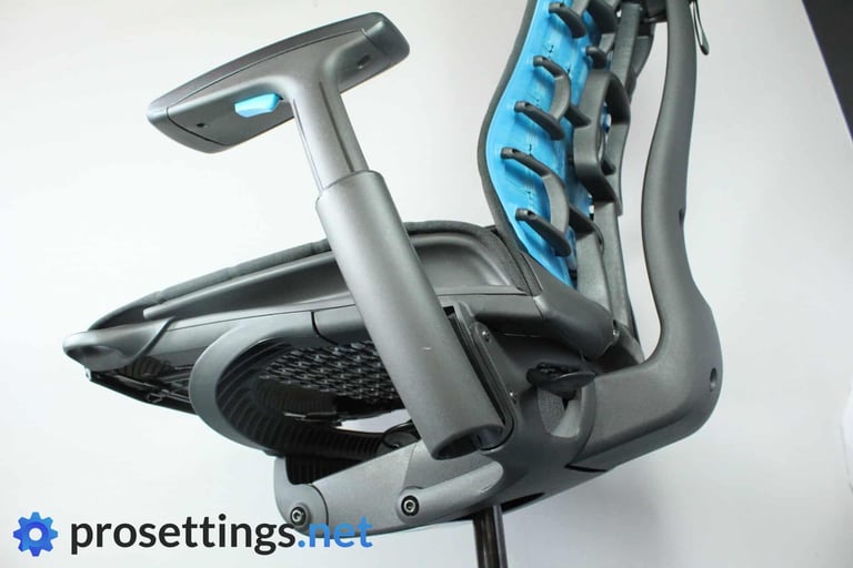 Logitech gaming chair discount review