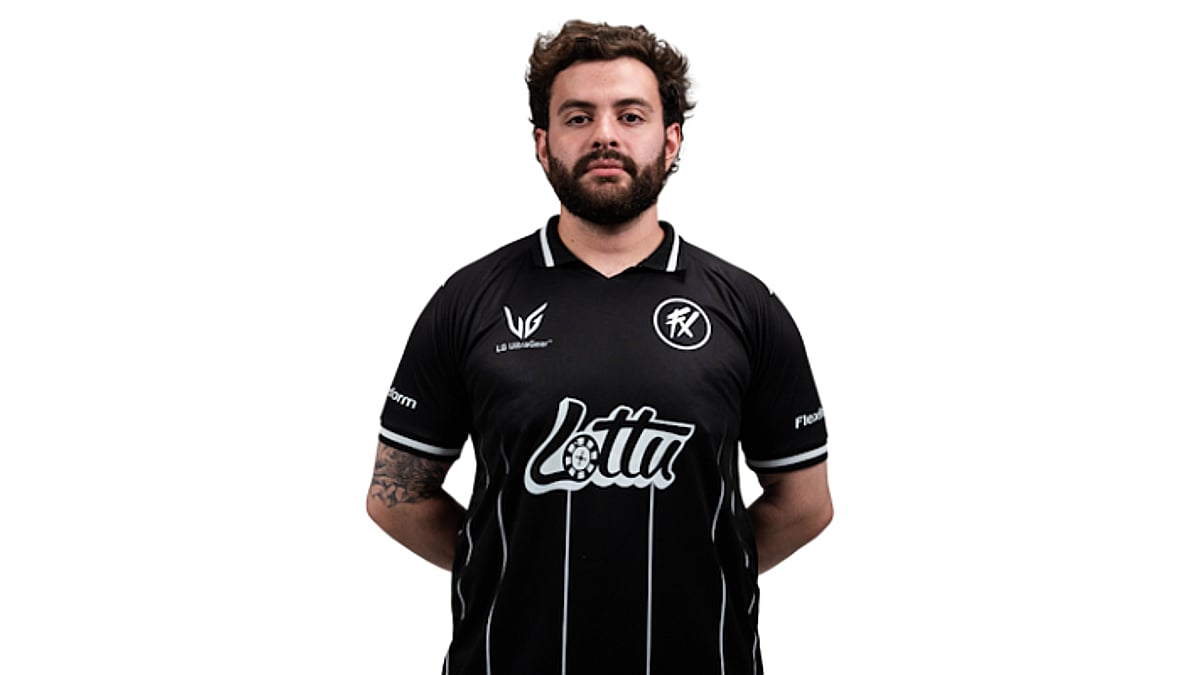 Player – Player Twenty Six a3270844366_10.jpg