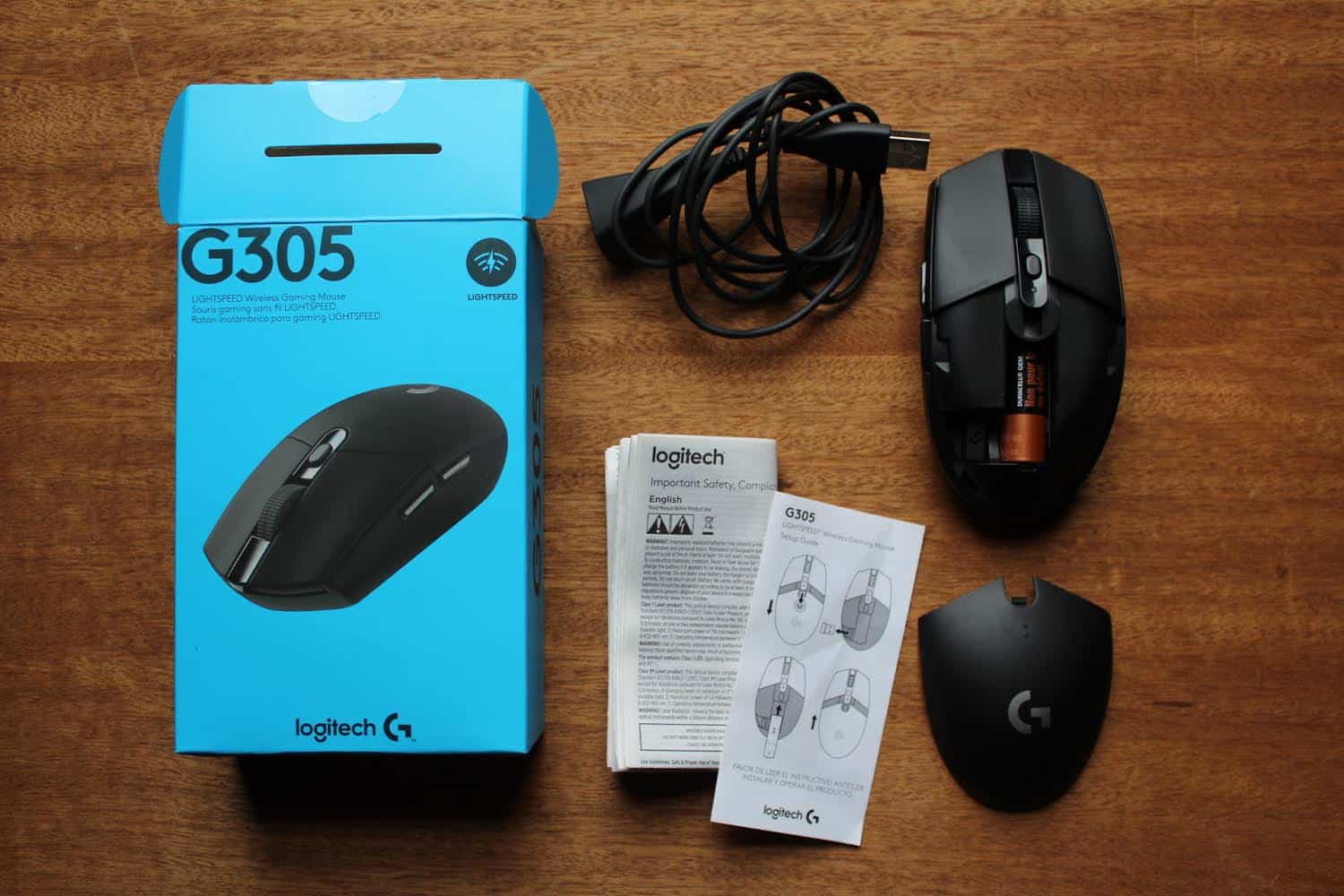 Logitech G305 Review Mouse Packaging