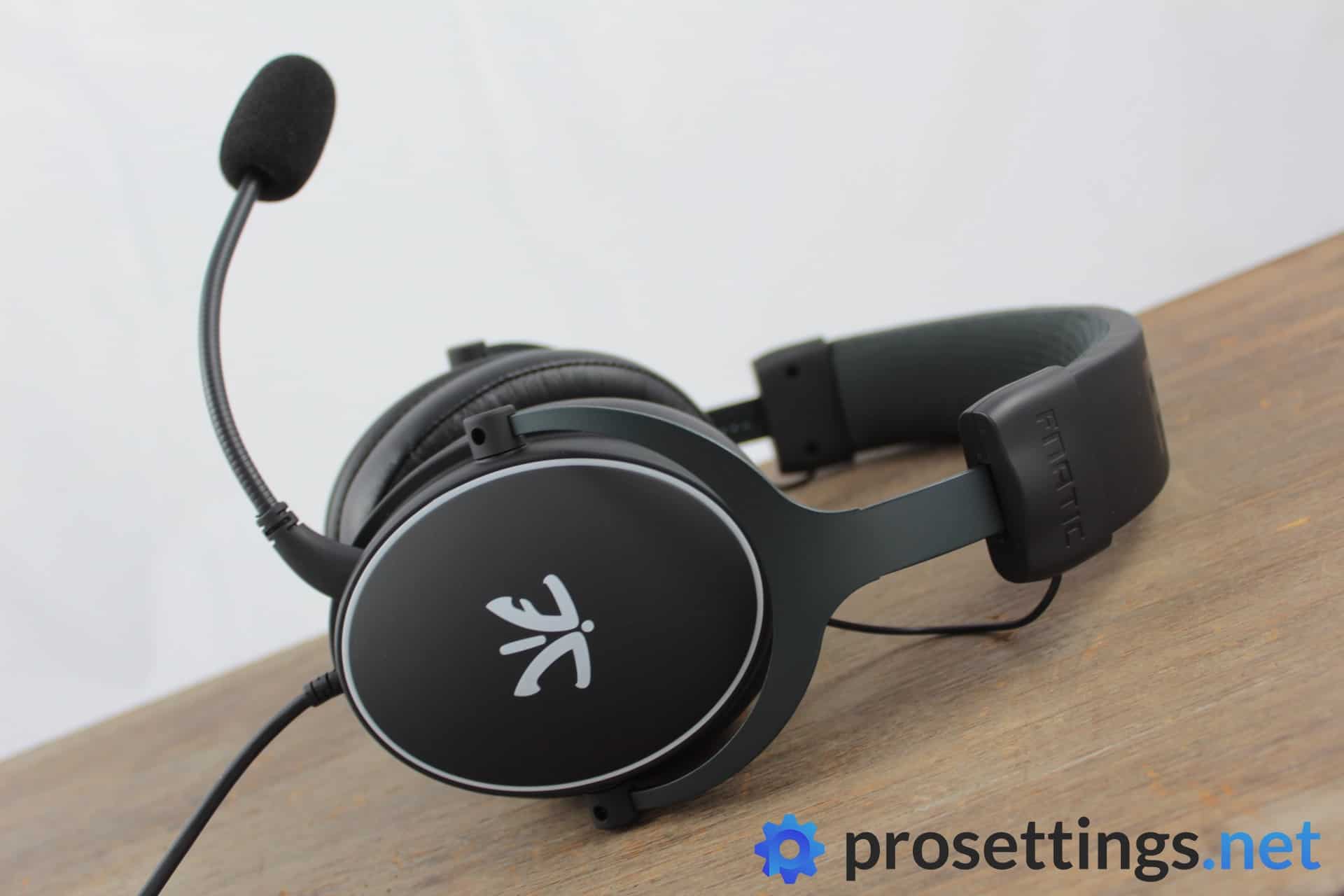 Fnatic REACT Review First Impressions