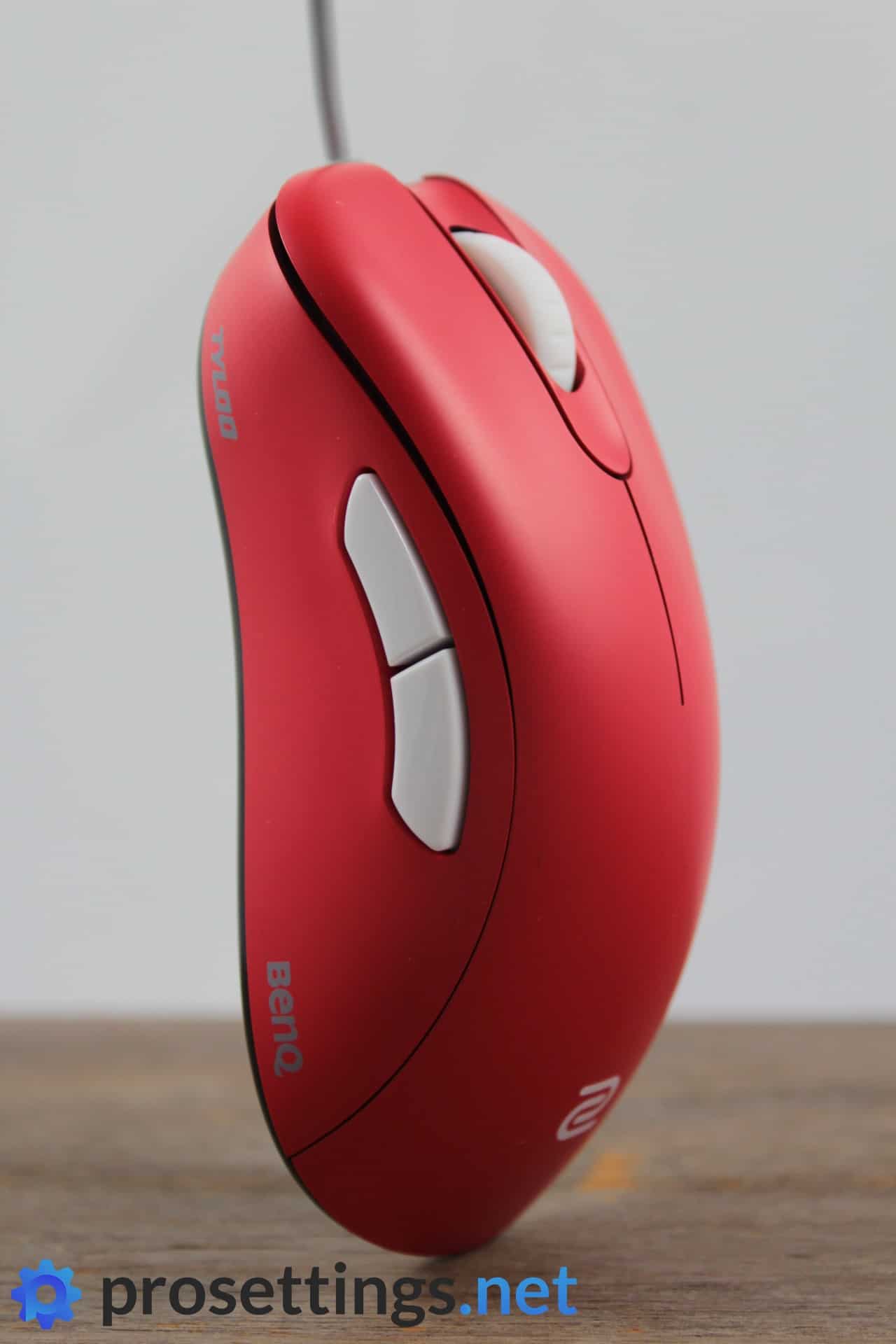 Zowie EC2 Tyloo Review Mouse