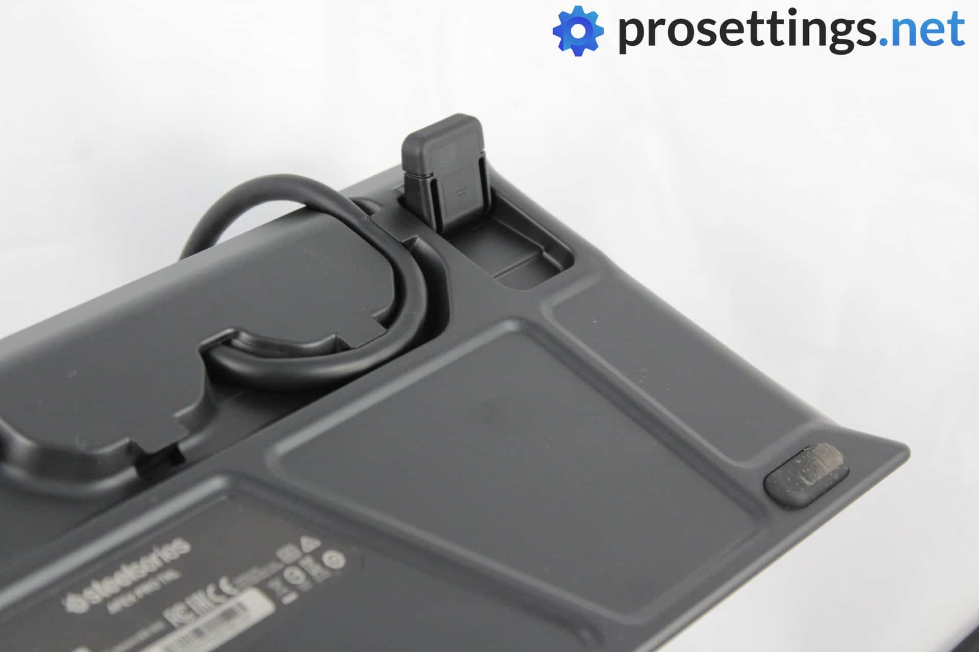 SteelSeries Apex Pro TKL Review Keyboard 