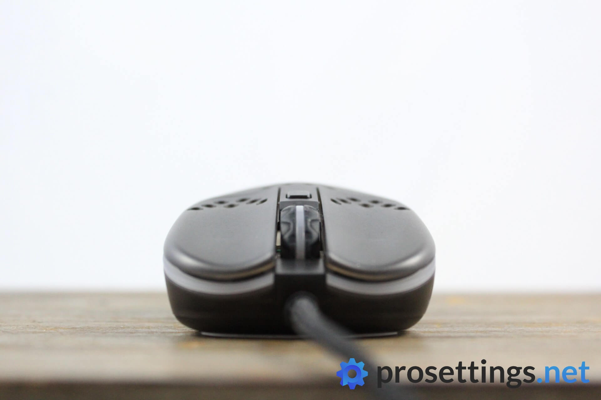 Xtrfy MZ1 Mouse Frontview