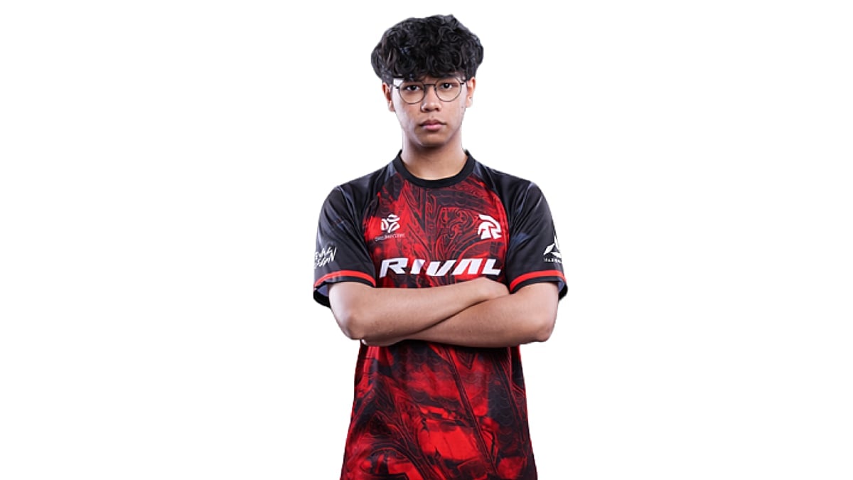 aplycs portrait