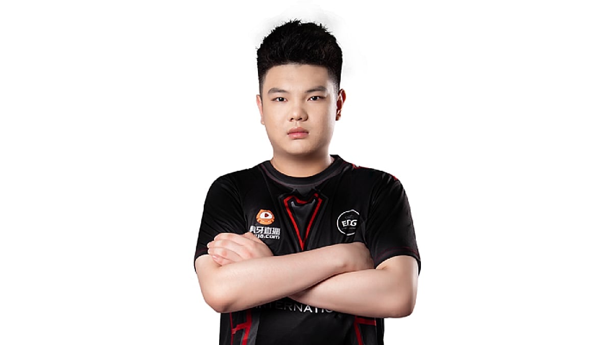 Haodong portrait