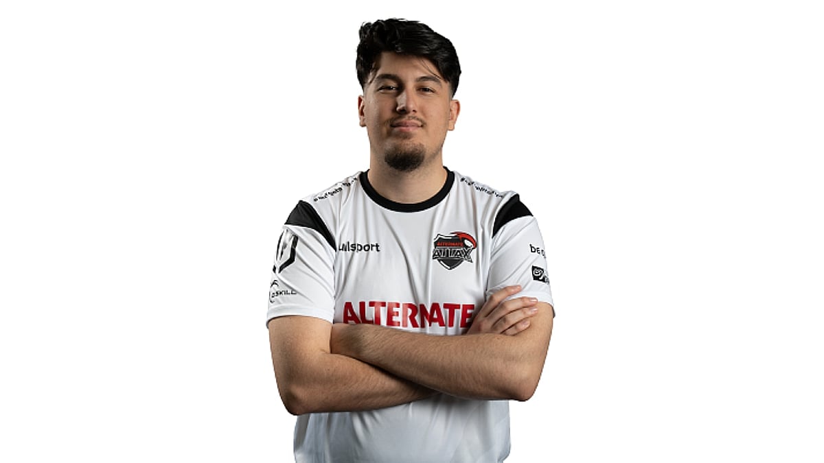 kovaQ portrait