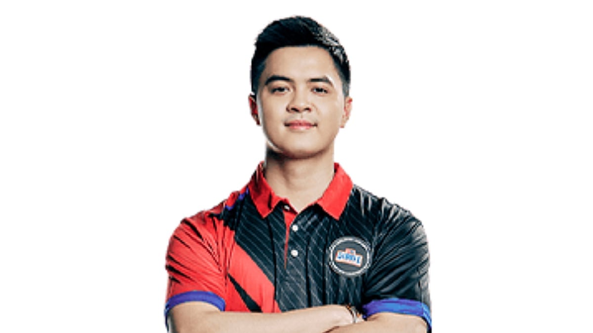 xavi8k portrait