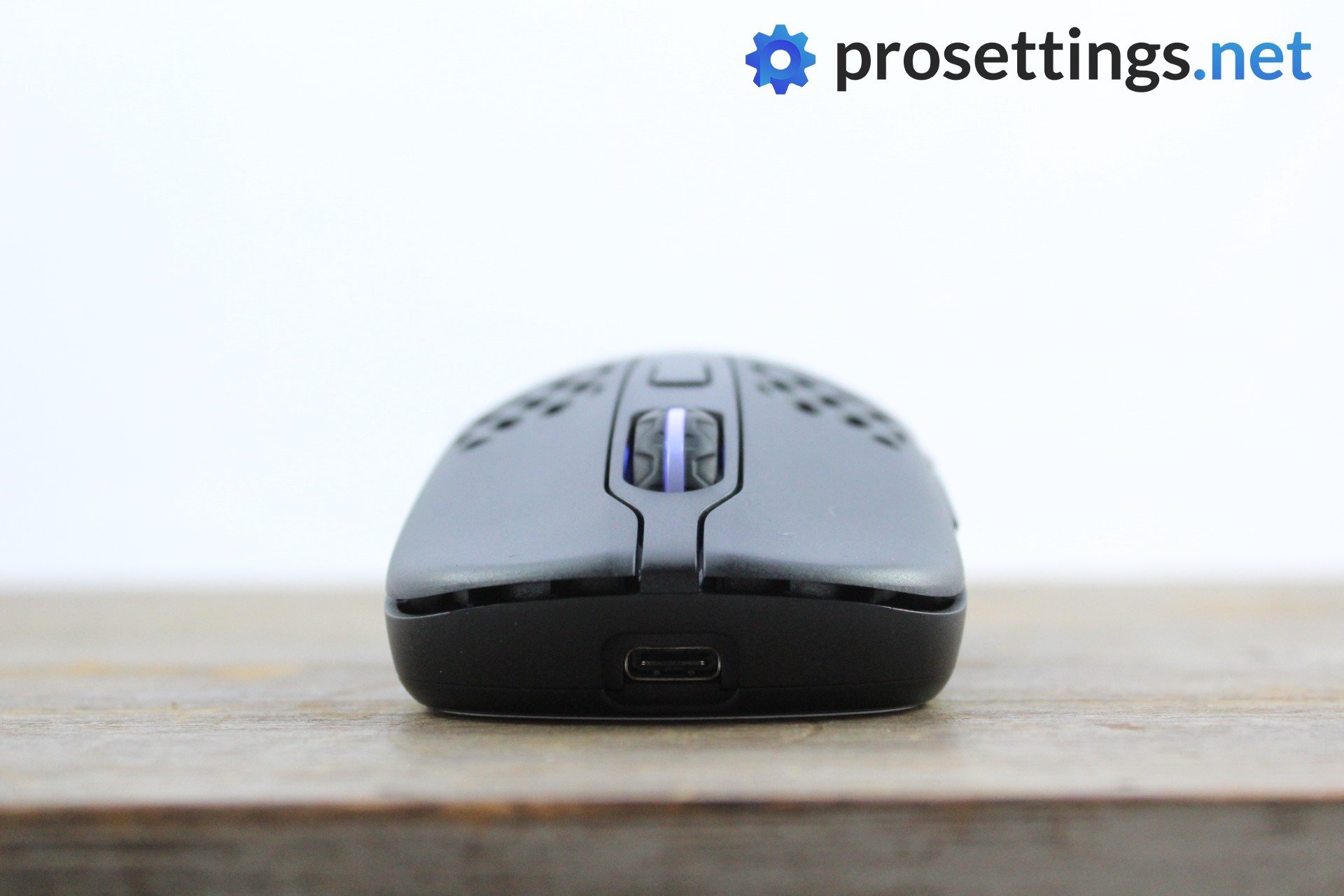Xtrfy M42 Wireless Review Front View